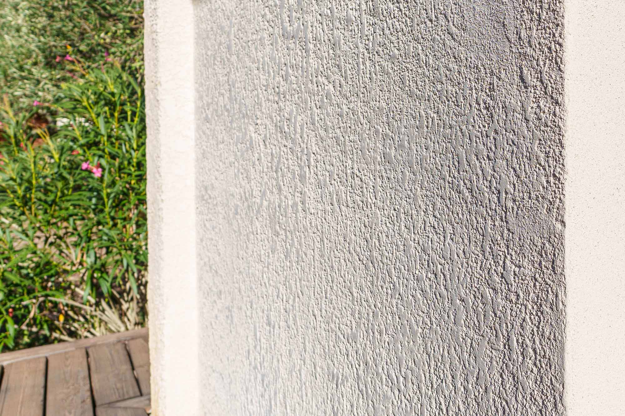 Lire la suite à propos de l’article Façade fissurée ou encrassée avant l’hiver ? Découvrez comment la traiter efficacement !