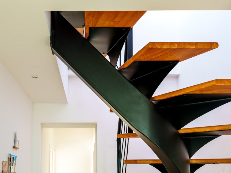 Esprit Reno est une entreprise spécialisée dans la rénovation intérieure et extérieure. Peinture, ravalement de façade, revêtements muraux et sols, isolation, traitement de toiture et aménagements. Nous apportons un soin particulier aux finitions et à la qualité pour valoriser maisons, appartements et bâtiments. Basés dans le Gard, nous intervenons à Nîmes, Bellegarde, Marguerittes et dans toute l’Occitanie.