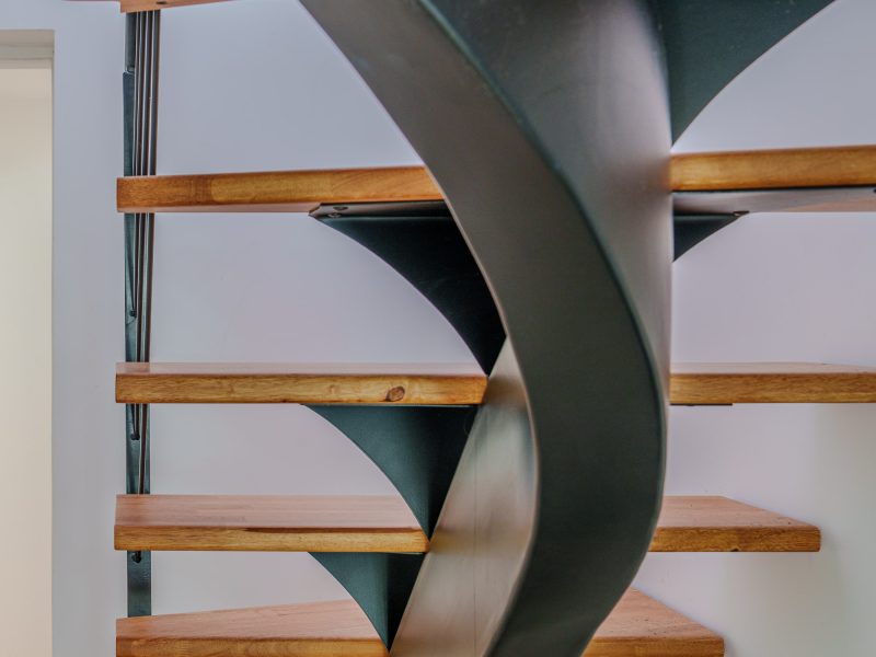 Esprit Reno est une entreprise spécialisée dans la rénovation intérieure et extérieure. Peinture, ravalement de façade, revêtements muraux et sols, isolation, traitement de toiture et aménagements. Nous apportons un soin particulier aux finitions et à la qualité pour valoriser maisons, appartements et bâtiments. Basés dans le Gard, nous intervenons à Nîmes, Bellegarde, Marguerittes et dans toute l’Occitanie.